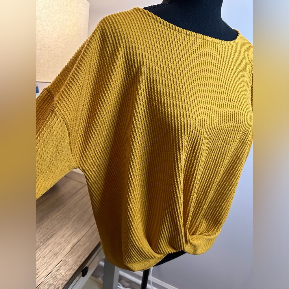 Set The Stage Ribbed Pullover - XL - Picture 4 of 10